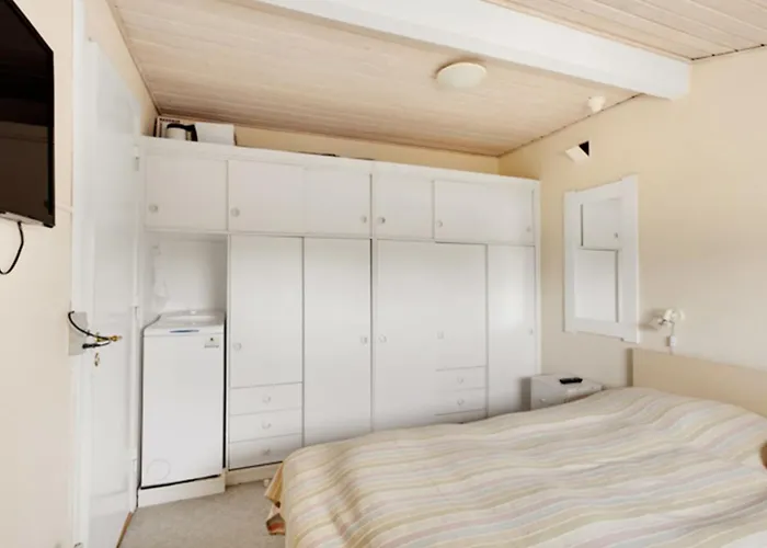 Pupa - 500m From The Sea By Interhome Hébergement de vacances