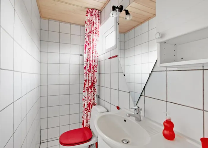 Pupa - 500m From The Sea By Interhome Hébergement de vacances *